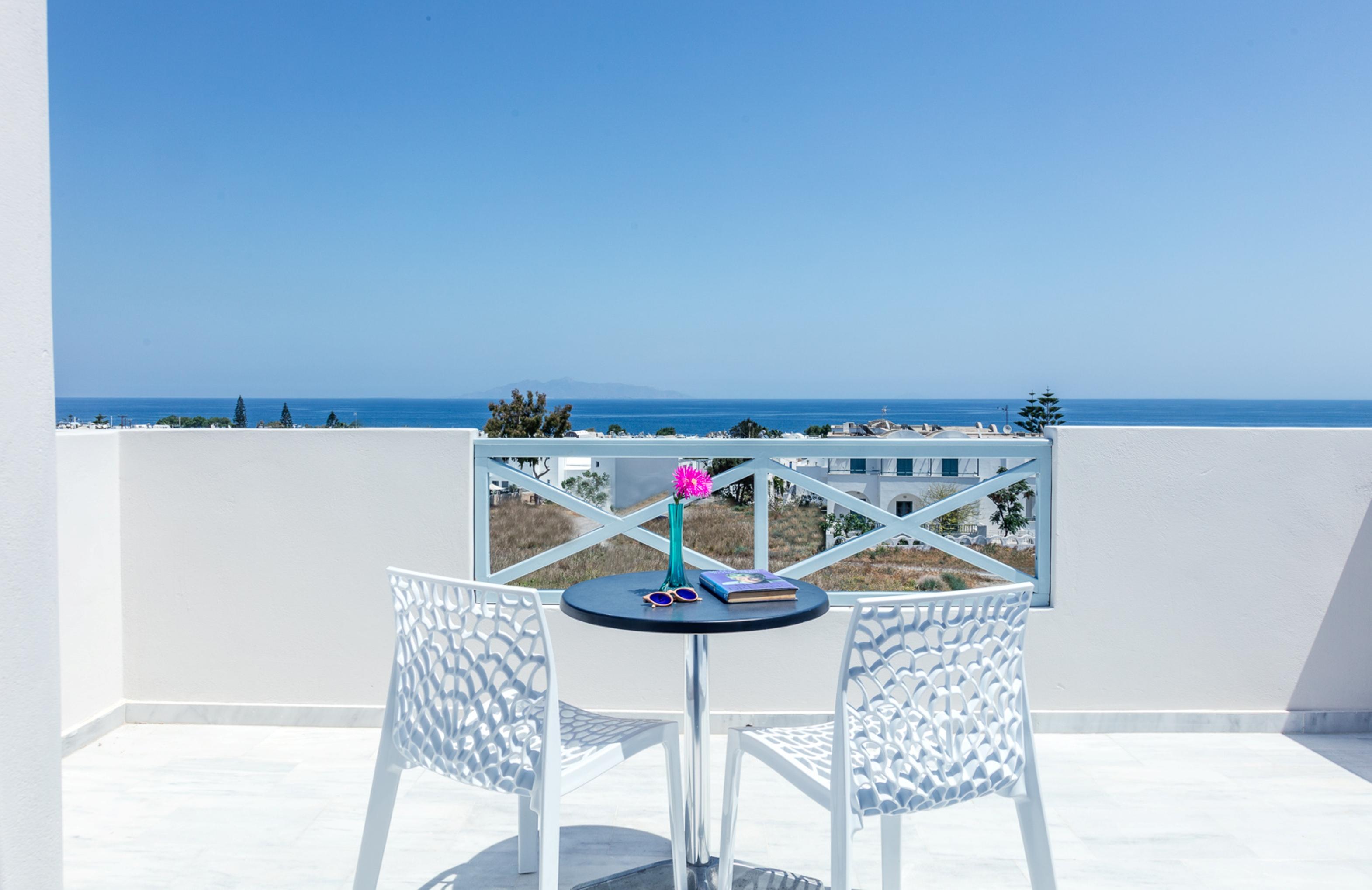Selini Ηotel (Adults Only) Камари Экстерьер фото